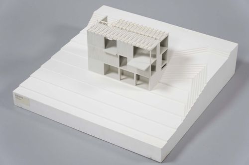 Model: Max Bill & Robert Winkler, Atelierhaus, Zürich, 1932. Ausstellungsmodell von Max Dell'Ava und Martin Siegenthaler, 1988